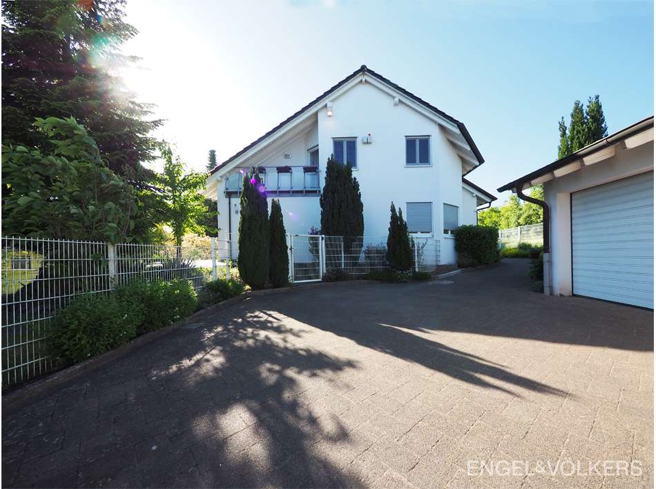 Thumbnail-Haus zum Mieten in Saarbrücken Güdingen 1.700,00 € 170 m²