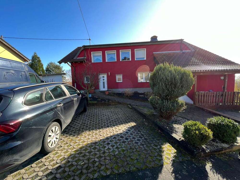 Thumbnail-Wohnung zum Mieten in Asbach 1.200,00 € 178 m²