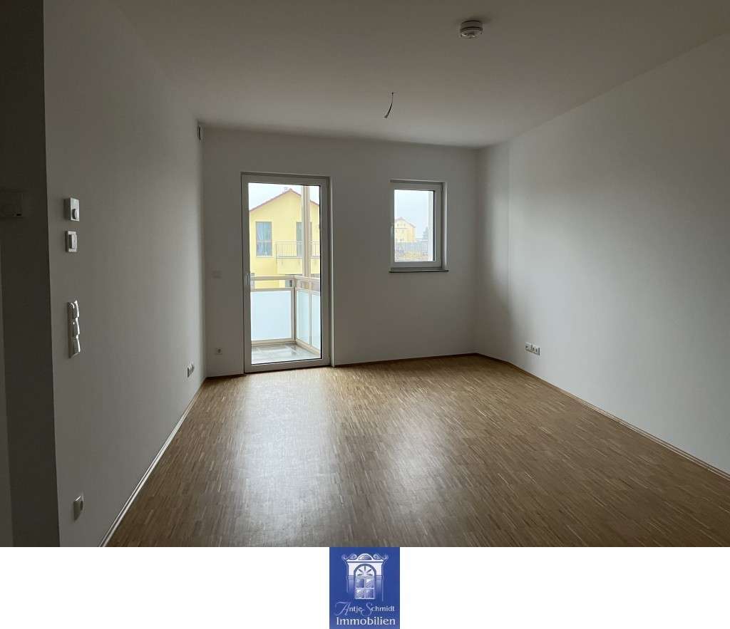Thumbnail-Wohnung zum Mieten in Arnsdorf 600,00 € 46.12 m²