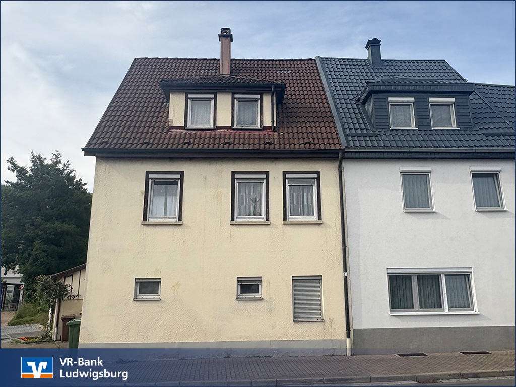 Thumbnail-Haus zum Kaufen in Mundelsheim 229.000,00 € 125 m²