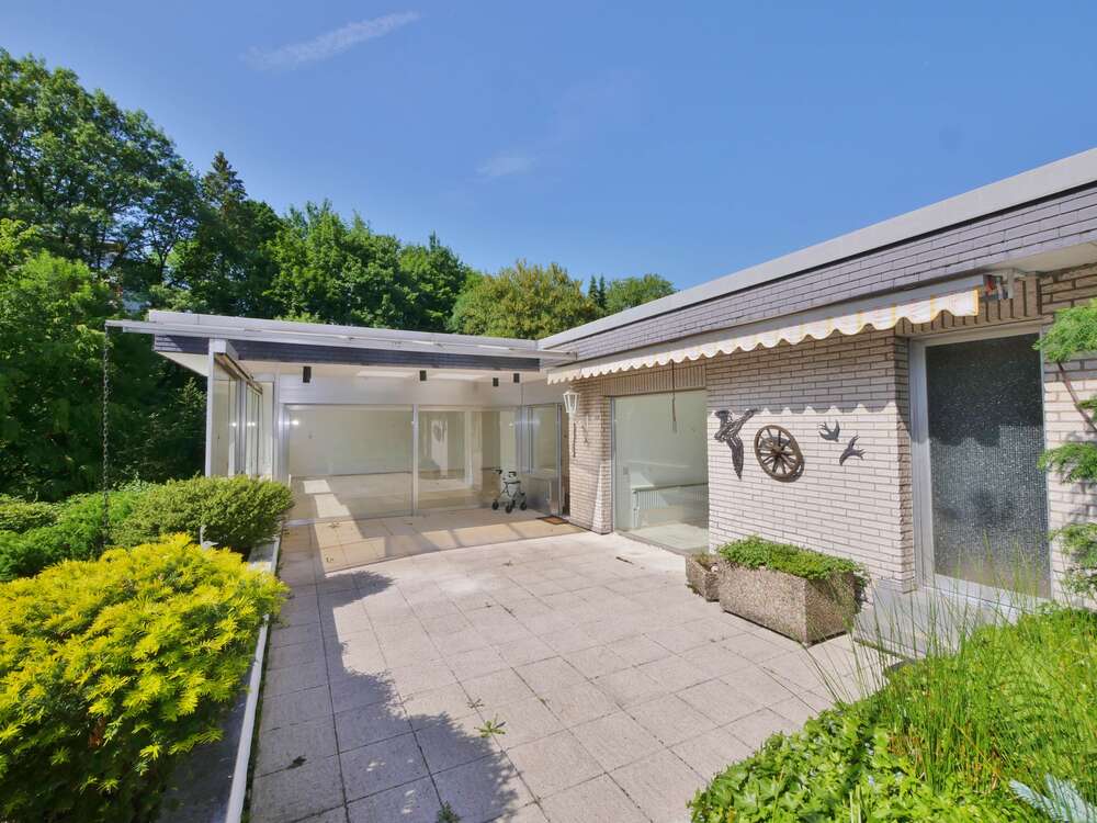 Thumbnail-Haus zum Mieten in Haan 2.250,00 € 183 m²
