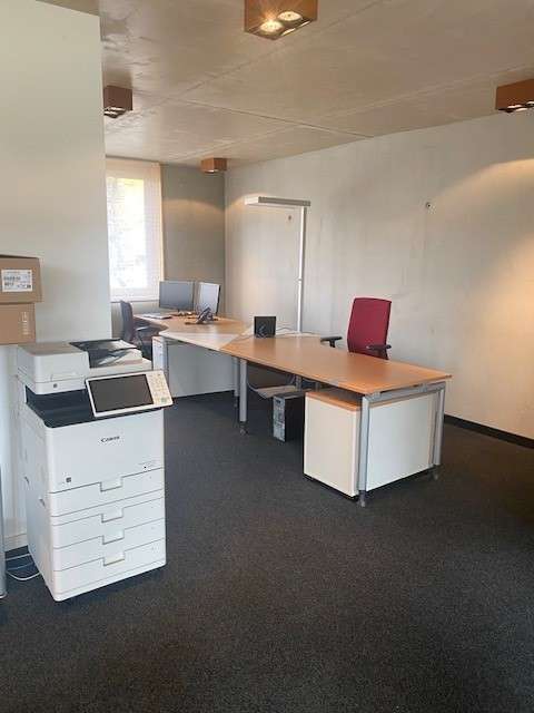 Thumbnail-Büro in Erlangen 230,00 € 4 m²