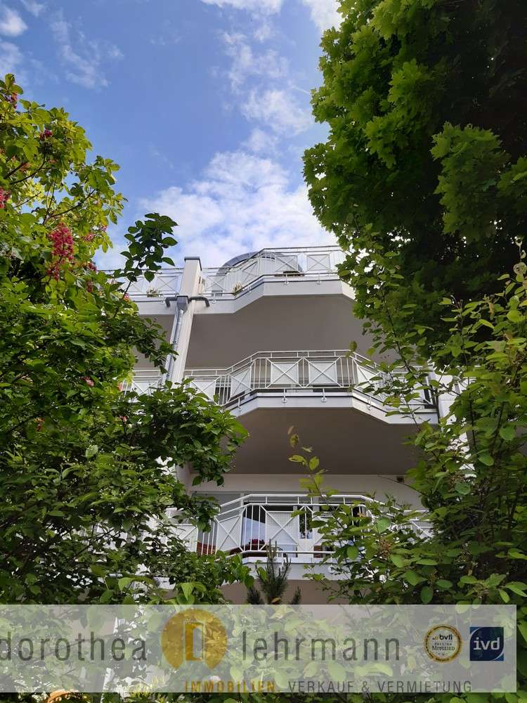 Thumbnail-Wohnung zum Mieten in Wiesbaden 1.900,00 € 152 m²