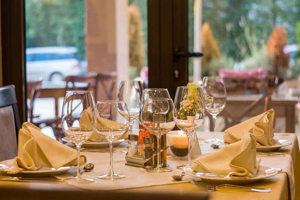 Thumbnail-Gastronomie in Düsseldorf 3.950,00 € 271 m²