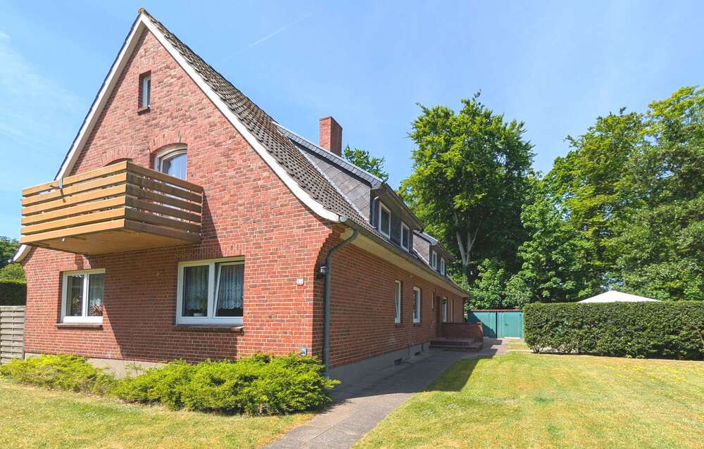 Thumbnail-Haus zum Kaufen in Wyk auf Föhr 890.000,00 € 241 m²