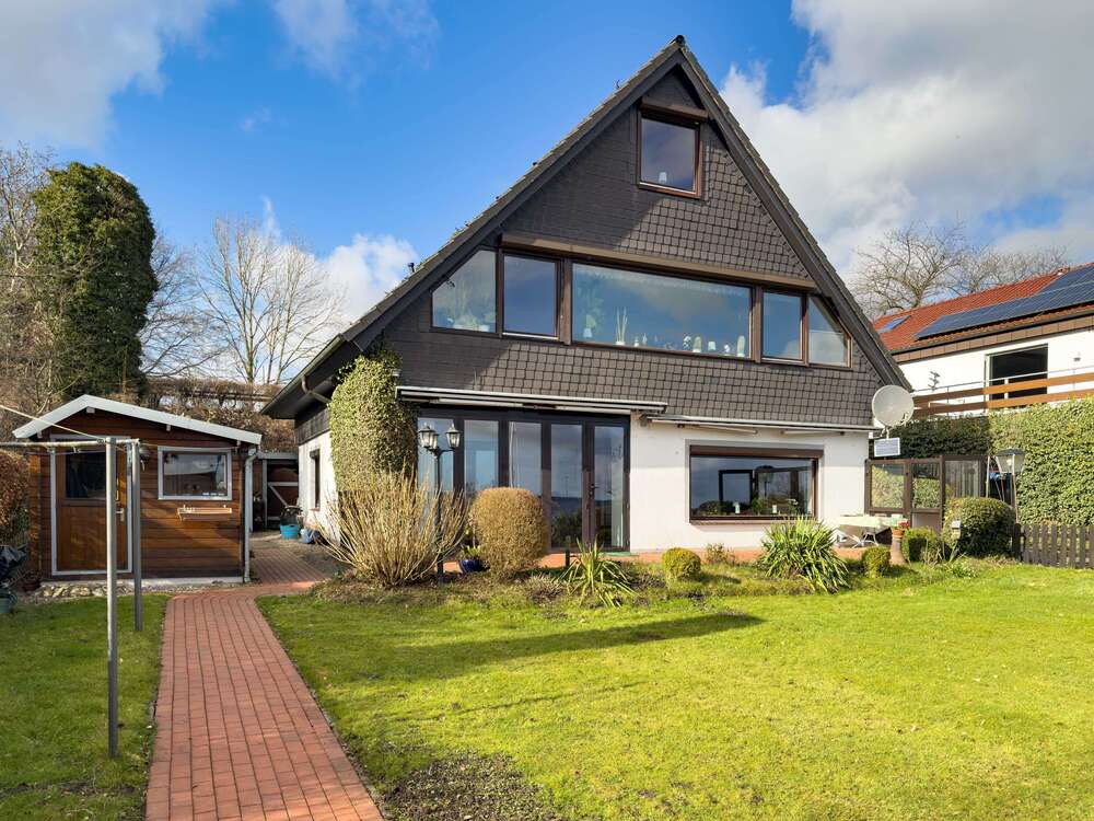 Thumbnail-Haus zum Kaufen in Groß Wittensee 925.000,00 € 200 m²
