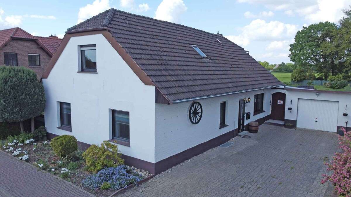 Thumbnail-Haus zum Kaufen in Alpen 299.000,00 € 142.78 m²