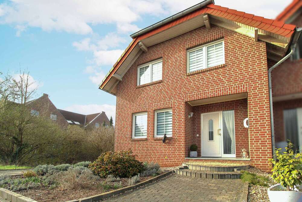 Thumbnail-Haus zum Kaufen in Heinsberg 349.000,00 € 138.08 m²