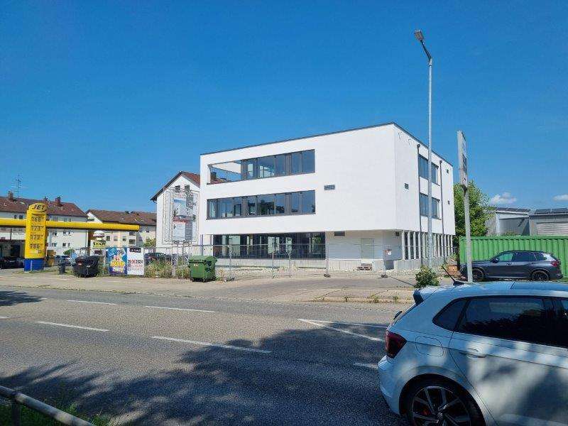 Thumbnail-Büro in Friedrichshafen 5.040,00 € 376.46 m²
