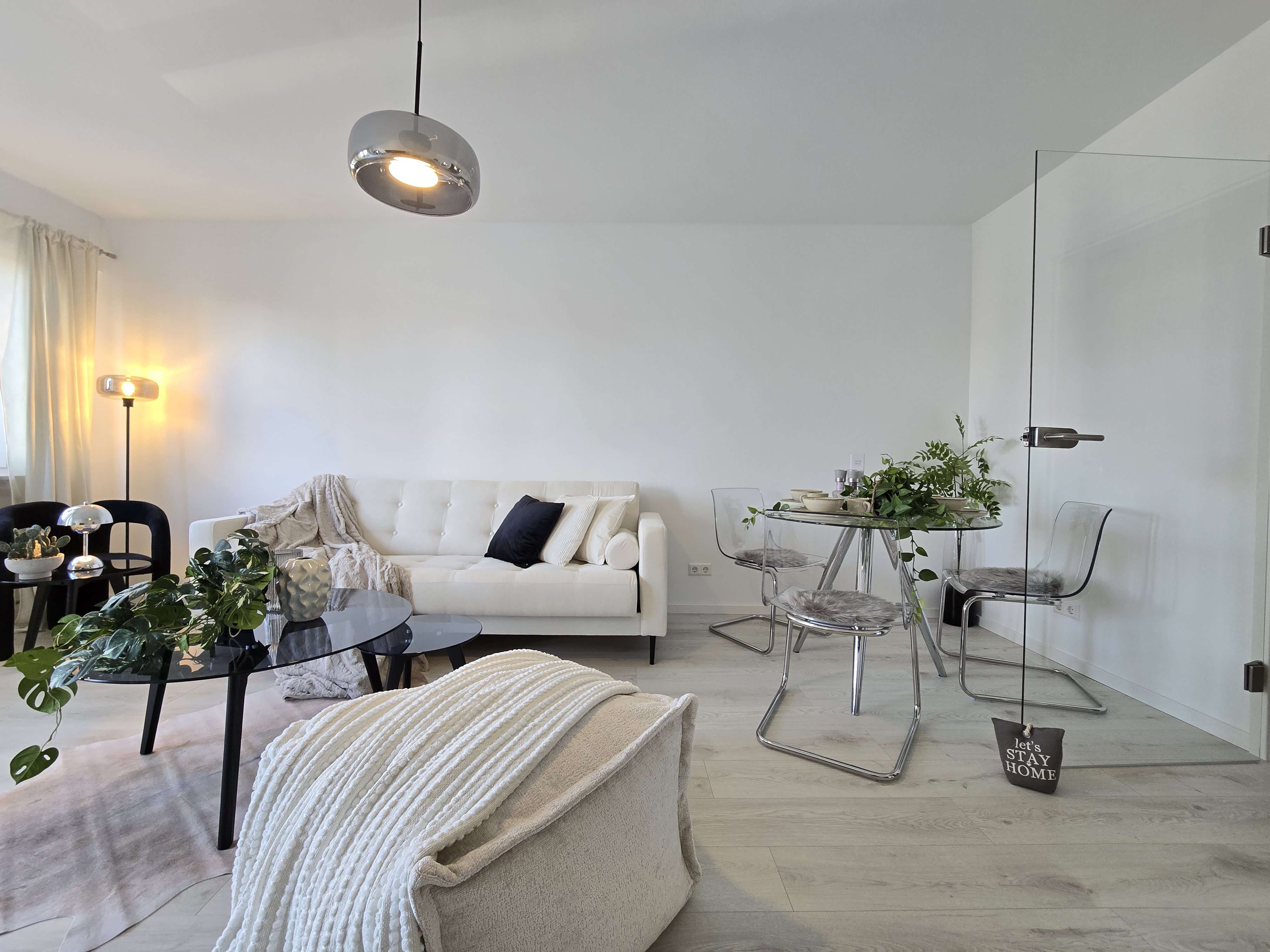 Thumbnail-Wohnung zum Mieten in Stuttgart 830,00 € 42 m²