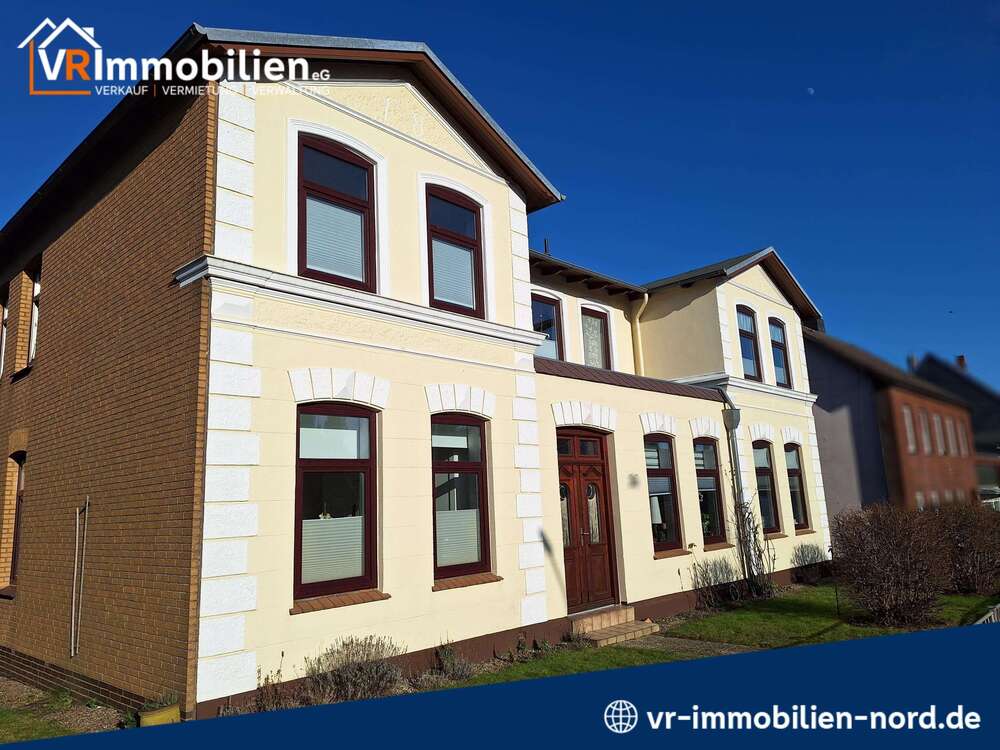 Thumbnail-Haus zum Kaufen in Süderbrarup 399.000,00 € 230 m²