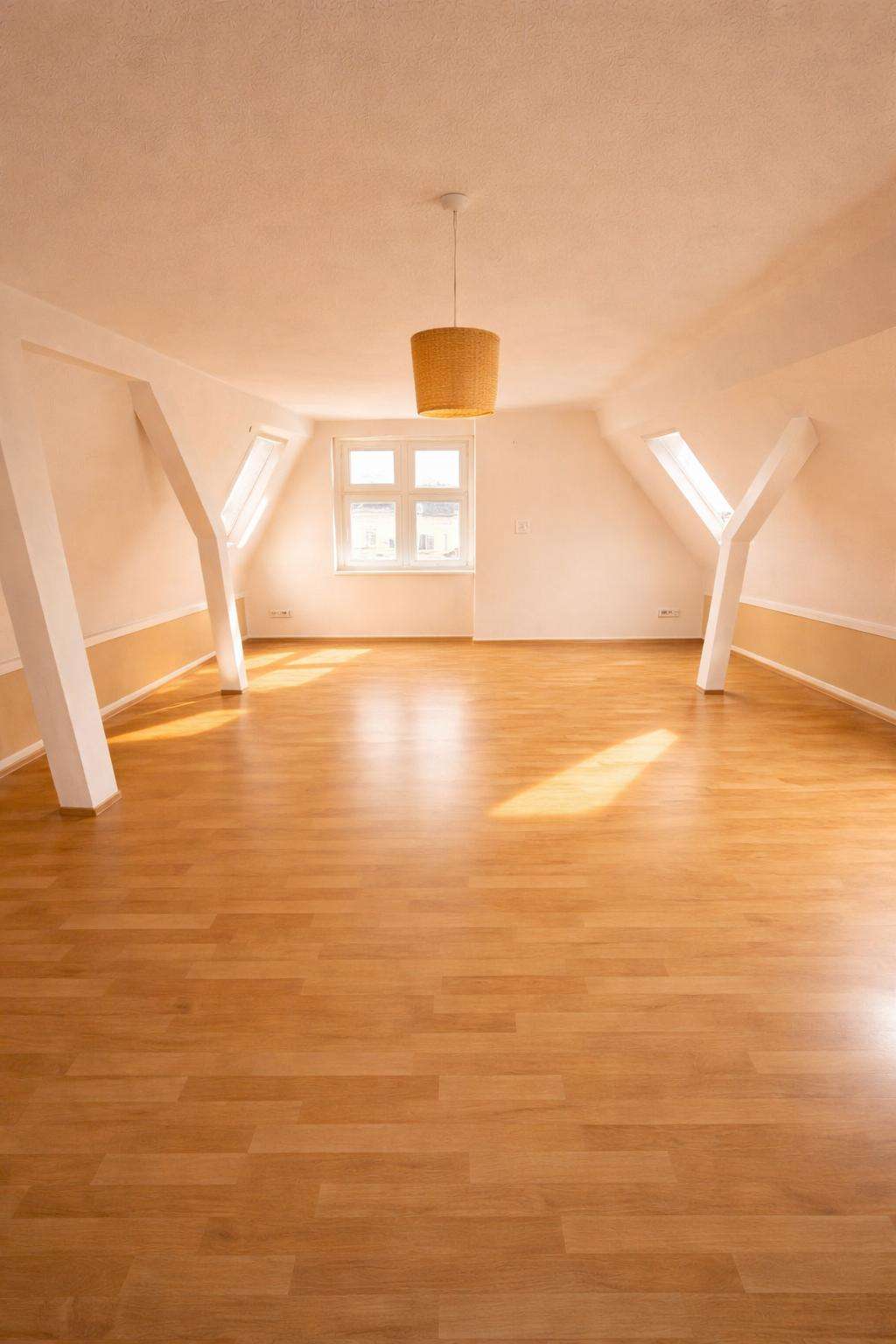 Thumbnail-Wohnung zum Mieten in Plauen 572,00 € 88 m²