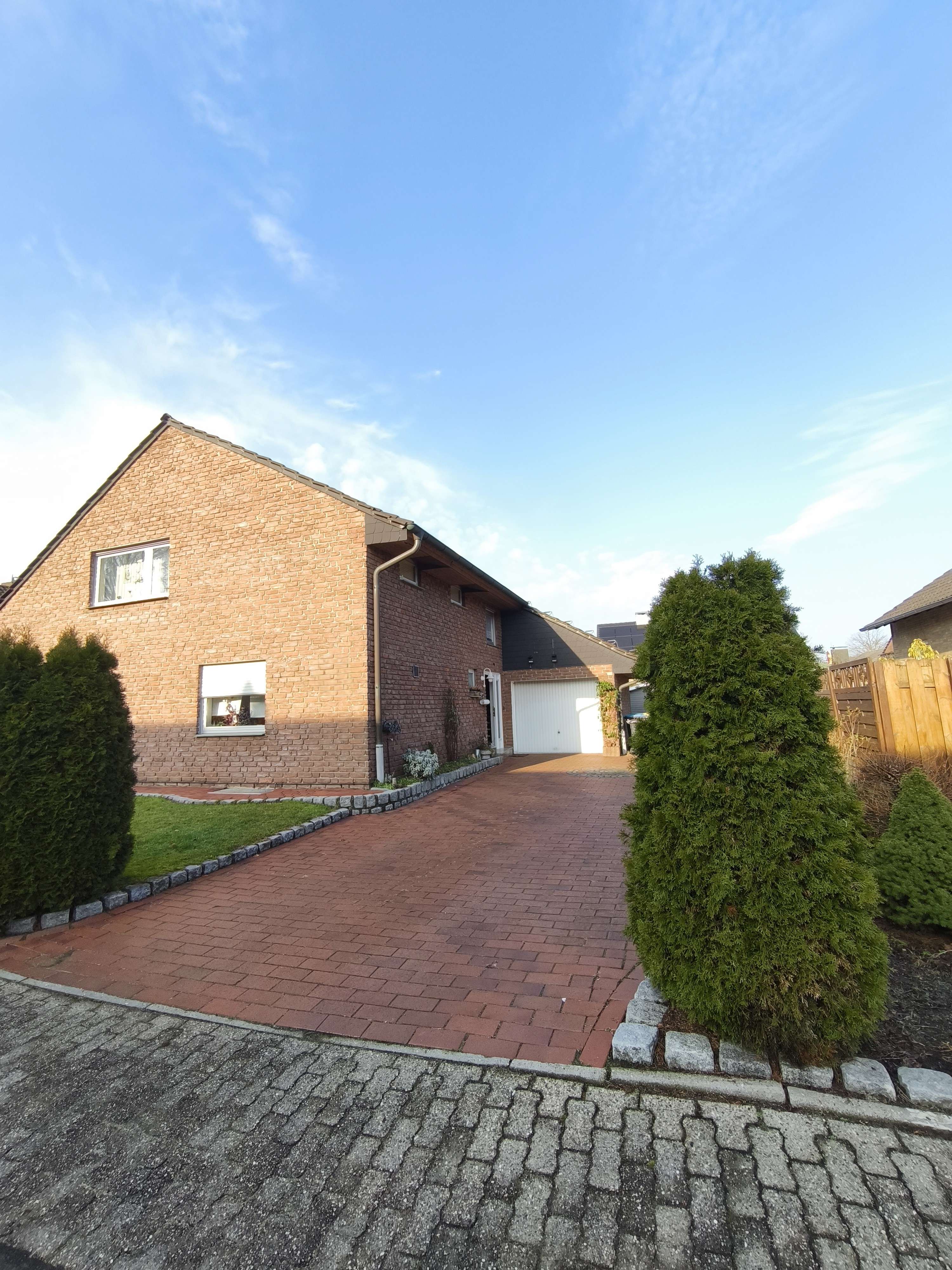 Thumbnail-Haus zum Kaufen in Schermbeck 349.000,00 € 175 m²