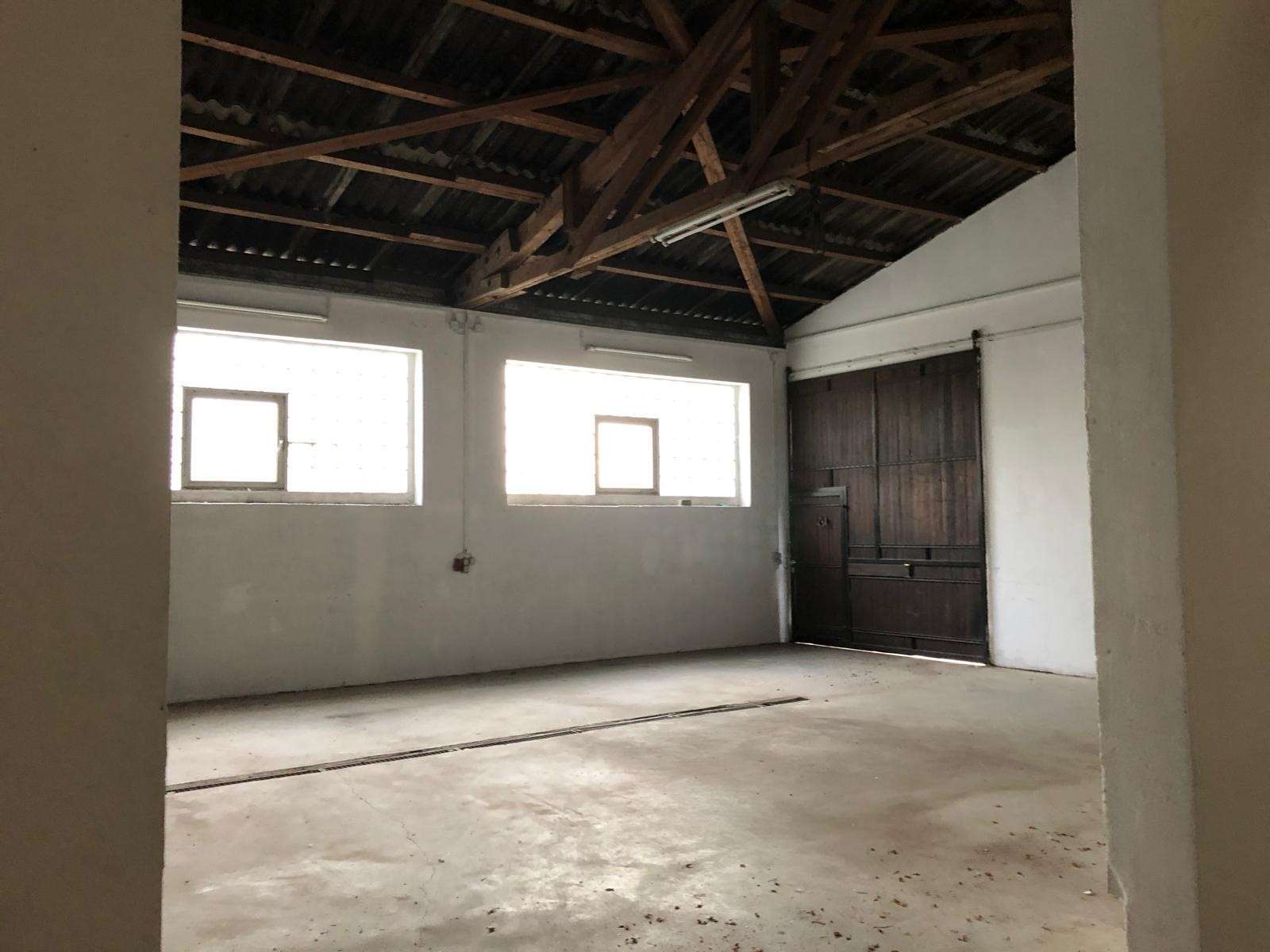 Thumbnail-Halle in Hangen- Weisheim 1.000,00 € 280 m²