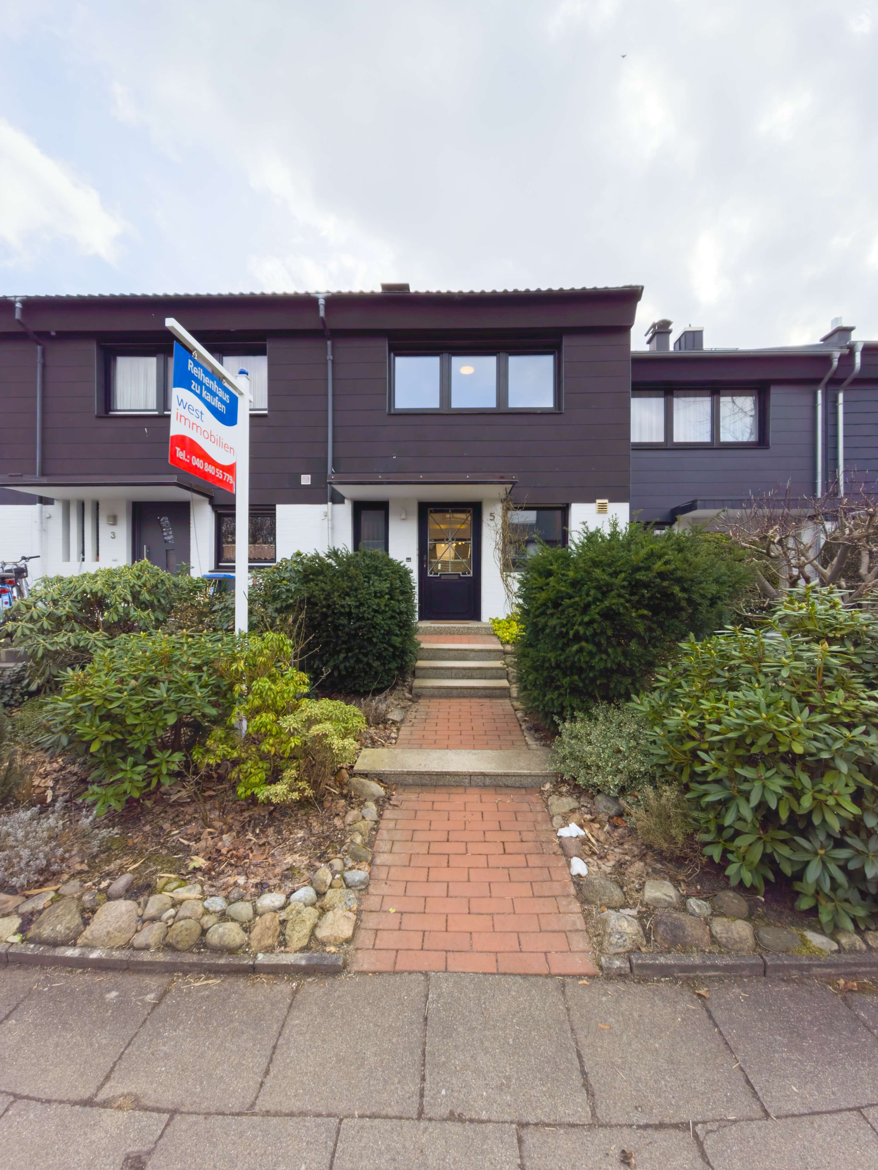 Thumbnail-Haus zum Kaufen in Hamburg-Hummelsbüttel 695.000,00 € 124.72 m²