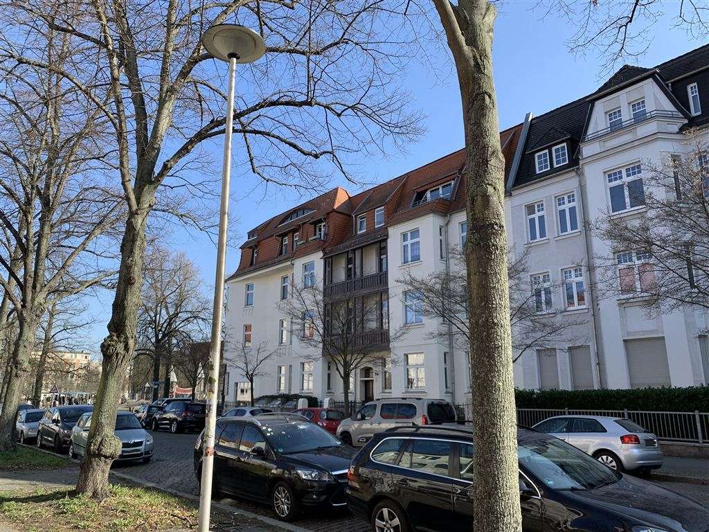 Thumbnail-Wohnung zum Kaufen in Magdeburg 105.000,00 € 55.09 m²