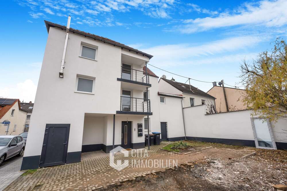 Thumbnail-Haus zum Kaufen in Hochheim am Main 795.000,00 € 212.73 m²