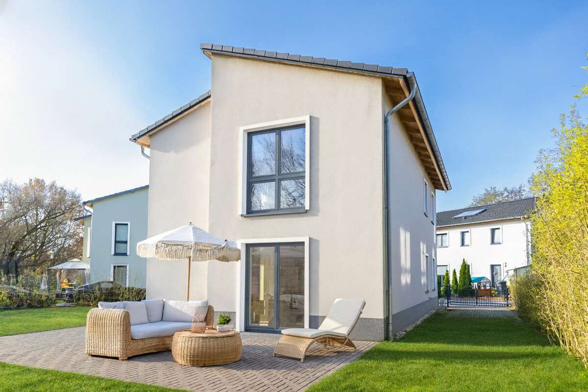 Thumbnail-Haus zum Kaufen in Blankenfelde-Mahlow 695.000,00 € 157.05 m²