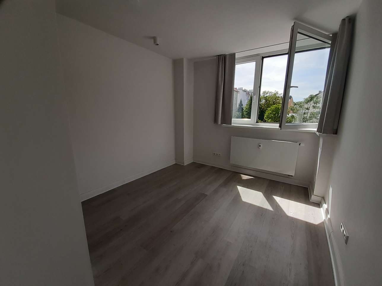 Thumbnail-Wohnung zum Mieten in Braunschweig 375,00 € 17 m²