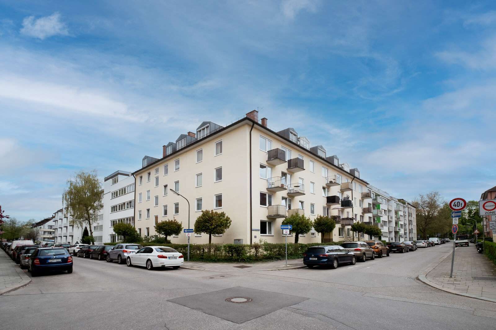 Thumbnail-Wohnung zum Kaufen in München 380.000,00 € 55.7 m²