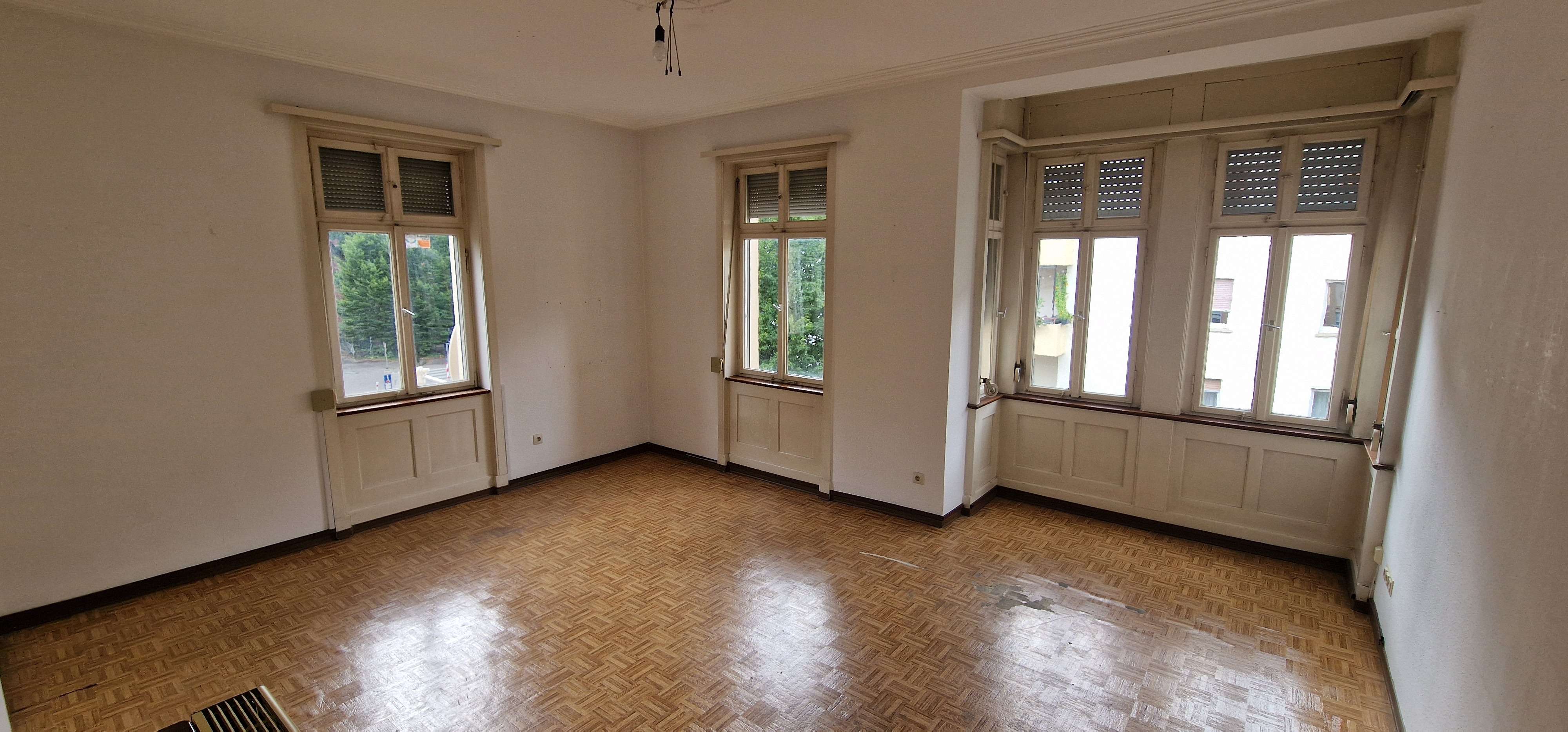 Thumbnail-Wohnung zum Kaufen in Esslingen am Neckar 289.000,00 € 104 m²