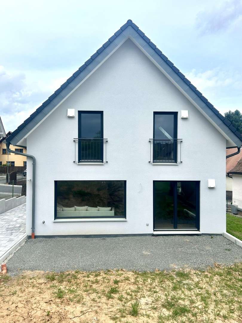 Thumbnail-Haus zum Kaufen in Klingenberg am Main 685.000,00 € 145 m²