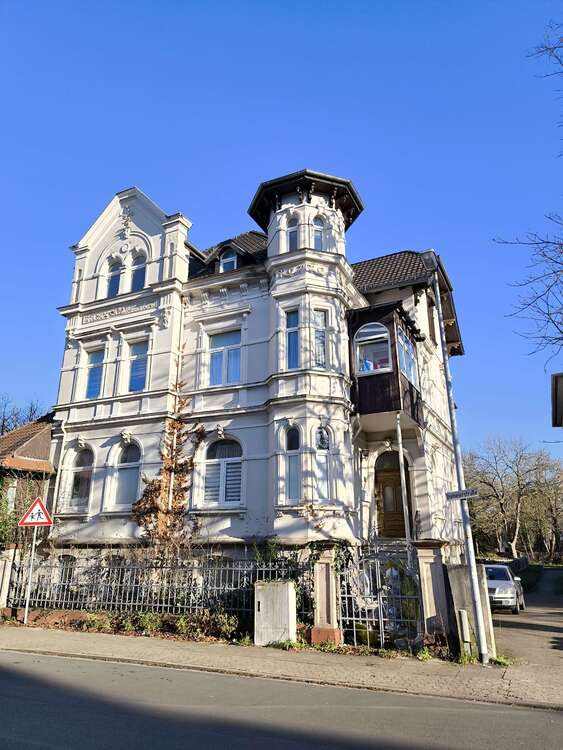 Thumbnail-Wohnung zum Mieten in Hameln 1.000,00 € 107.46 m²