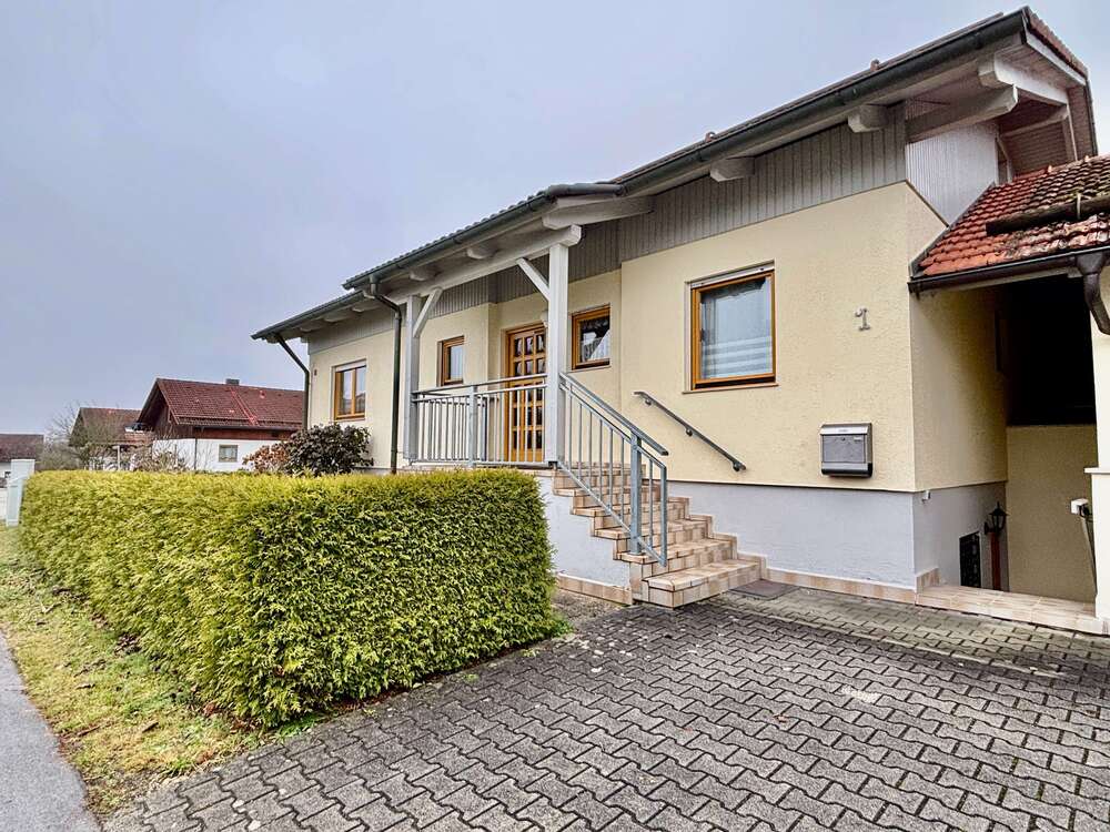 Thumbnail-Haus zum Kaufen in Salzweg 330.000,00 € 170.5 m²