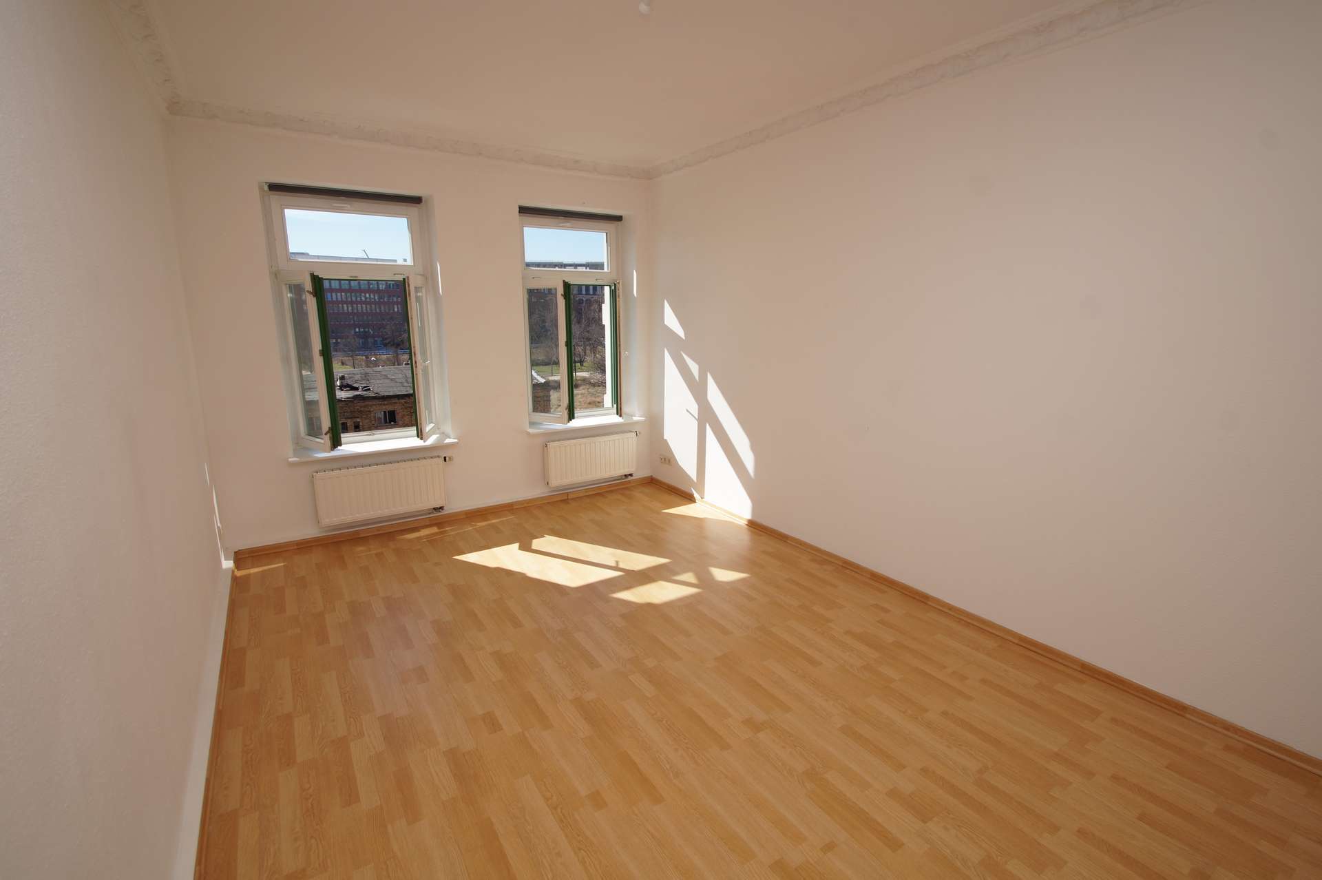 Thumbnail-Wohnung zum Kaufen in Leipzig 252.115,00 € 82.66 m²