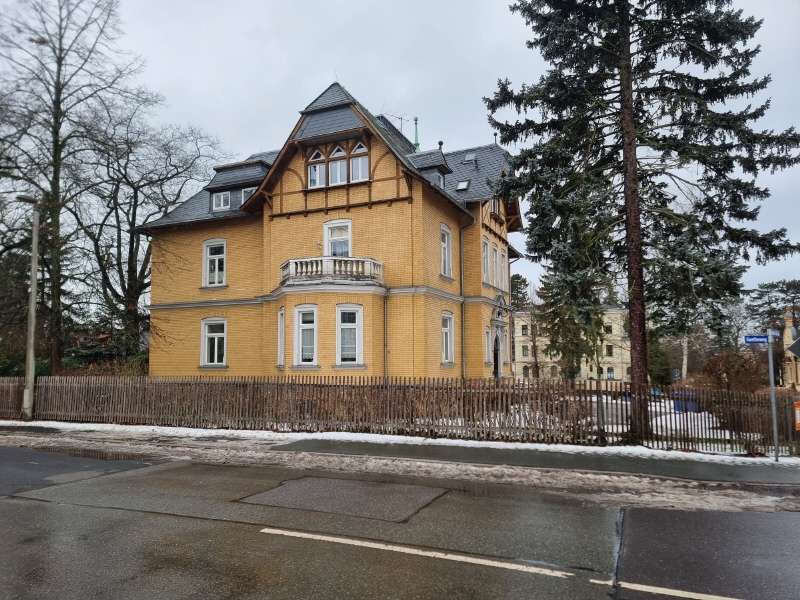 Thumbnail-Wohnung zum Mieten in Glauchau 560,00 € 80.14 m²