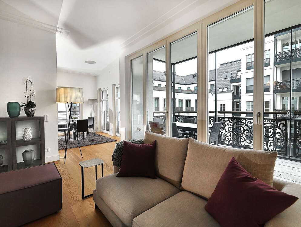 Thumbnail-Wohnung zum Mieten in Düsseldorf 3.814,20 € 127.14 m²