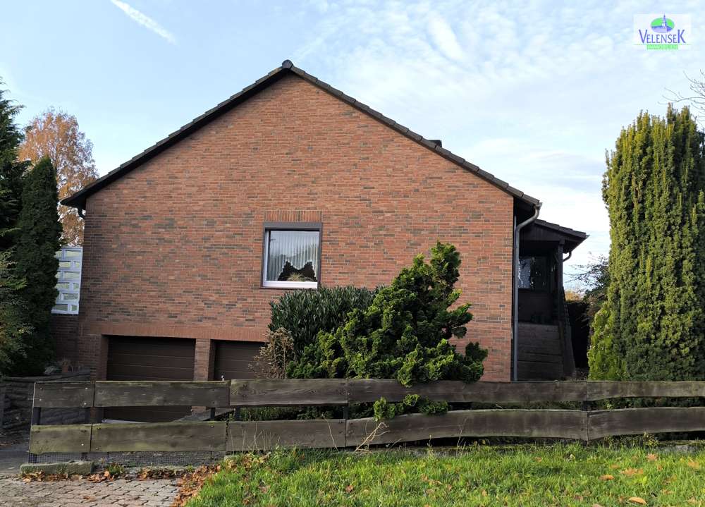 Thumbnail-Haus zum Kaufen in Wolfenbüttel OT Ahlum 280.000,00 € 148.02 m²