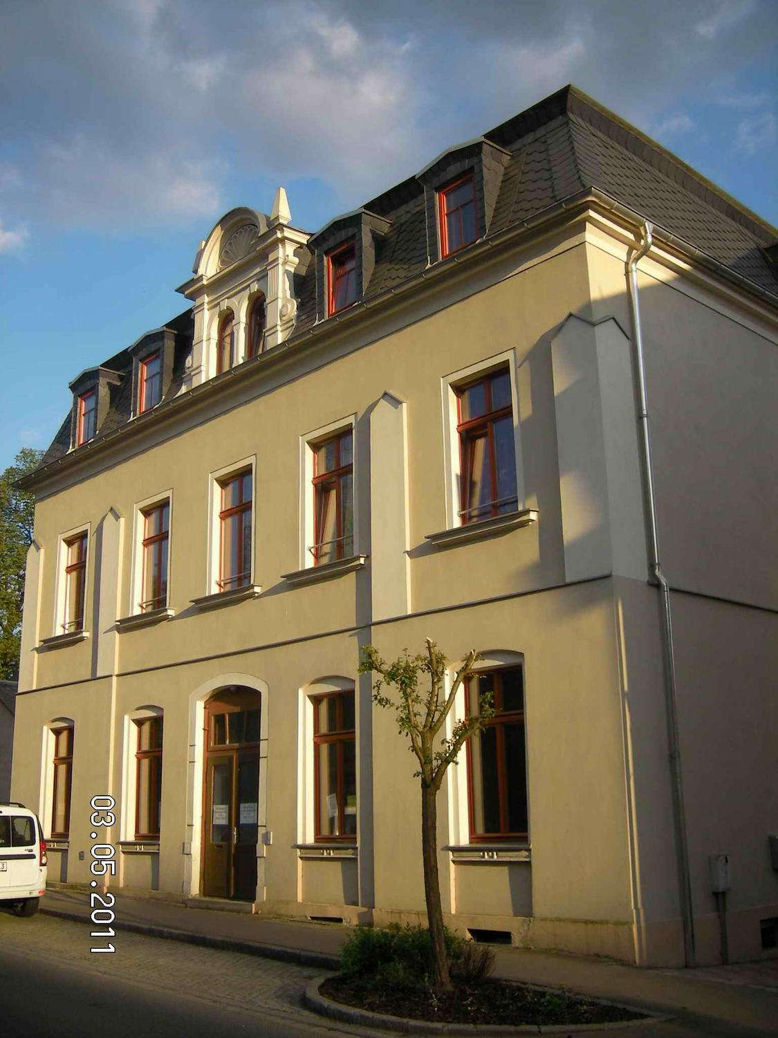 Thumbnail-Wohnung zum Mieten in Reinsdorf 320,00 € 55 m²