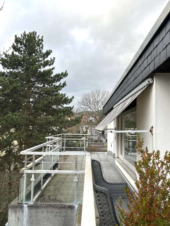 Thumbnail-Wohnung zum Kaufen in Kronberg 880.000,00 € 156.18 m²