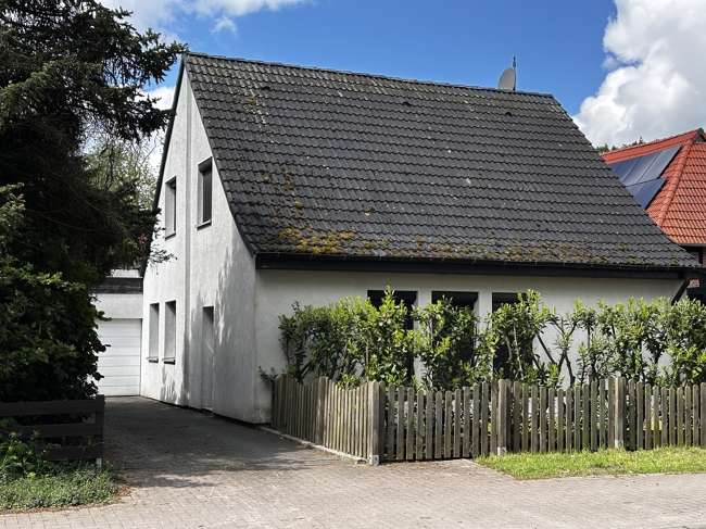 Thumbnail-Haus zum Kaufen in Uetze Obershagen 249.000,00 € 126 m²