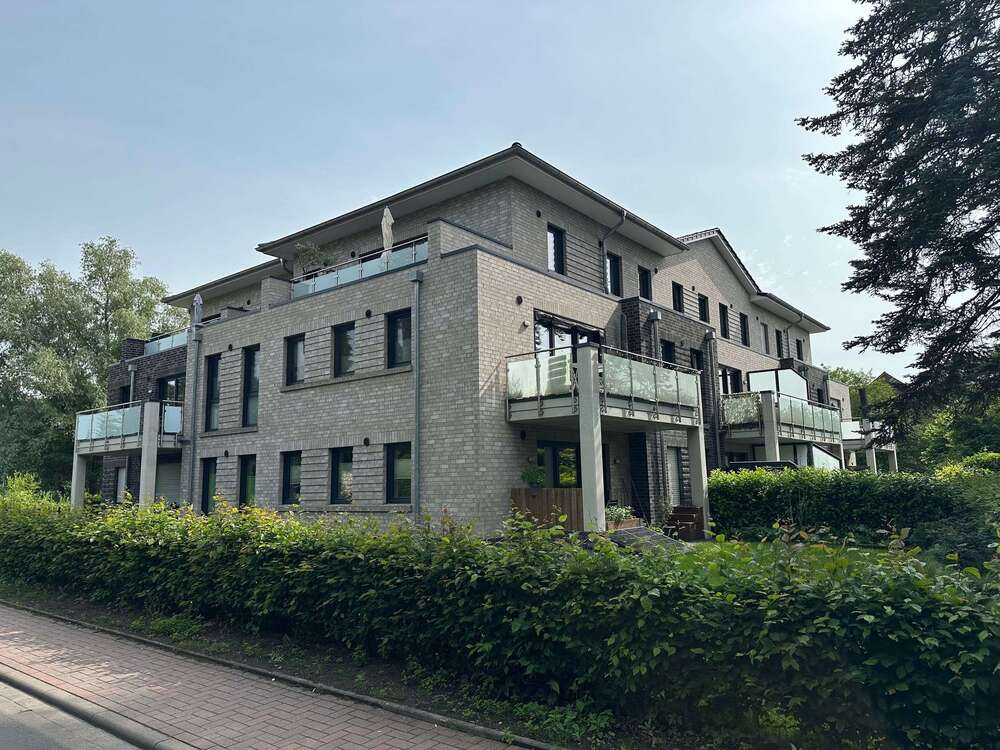 Thumbnail-Wohnung zum Mieten in Westerstede 690,00 € 62.69 m²