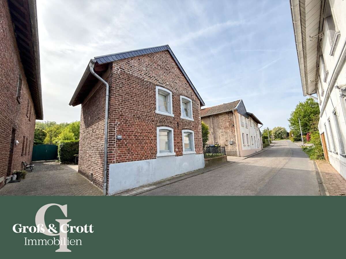 Thumbnail-Haus zum Kaufen in Herzogenrath 195.000,00 € 93.51 m²