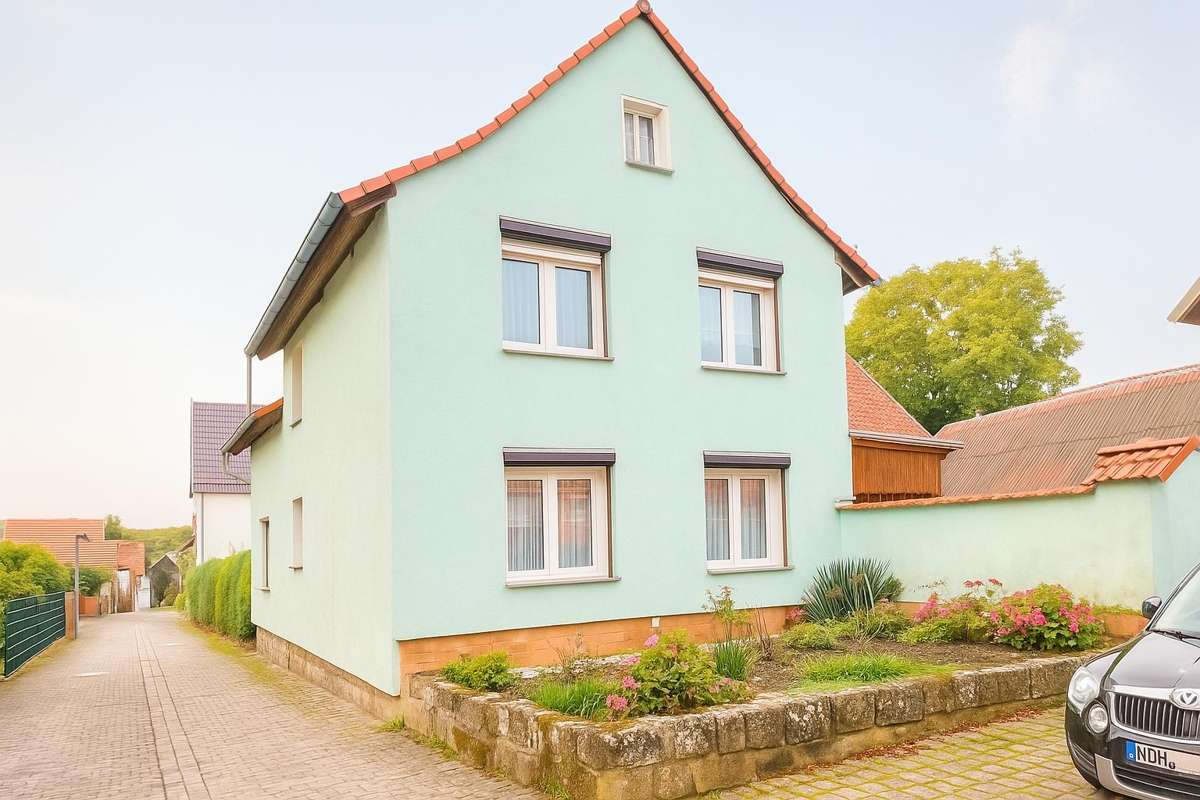 Thumbnail-Haus zum Kaufen in Sondershausen 79.000,00 € 120 m²