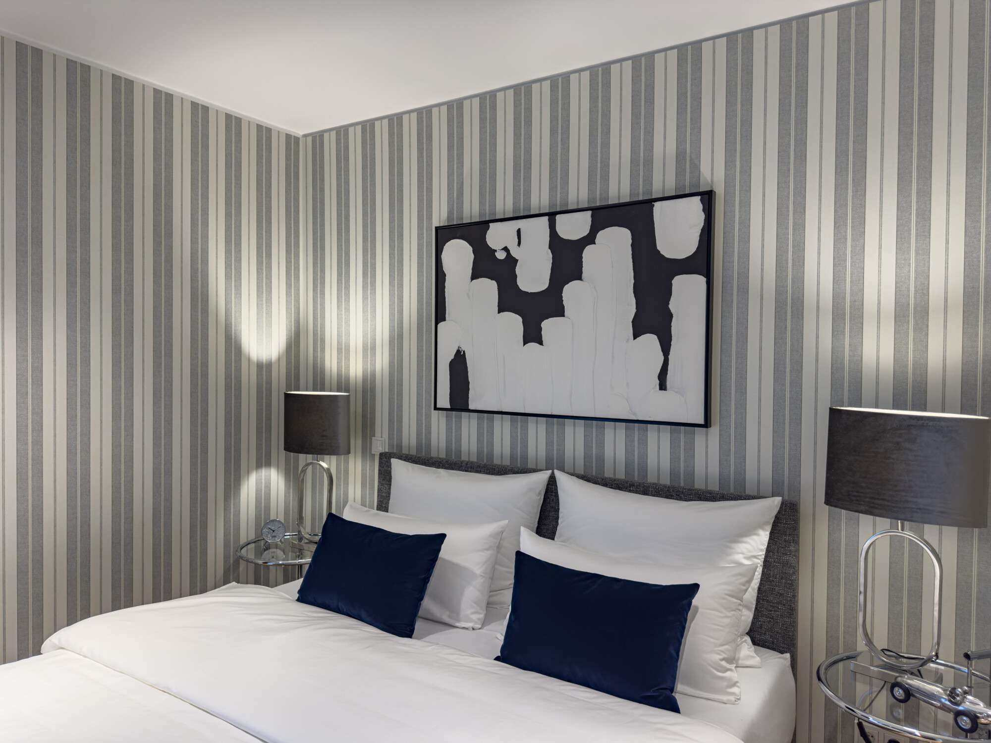 Thumbnail-Wohnung zum Mieten in Düsseldorf 3.021,20 € 72.83 m²