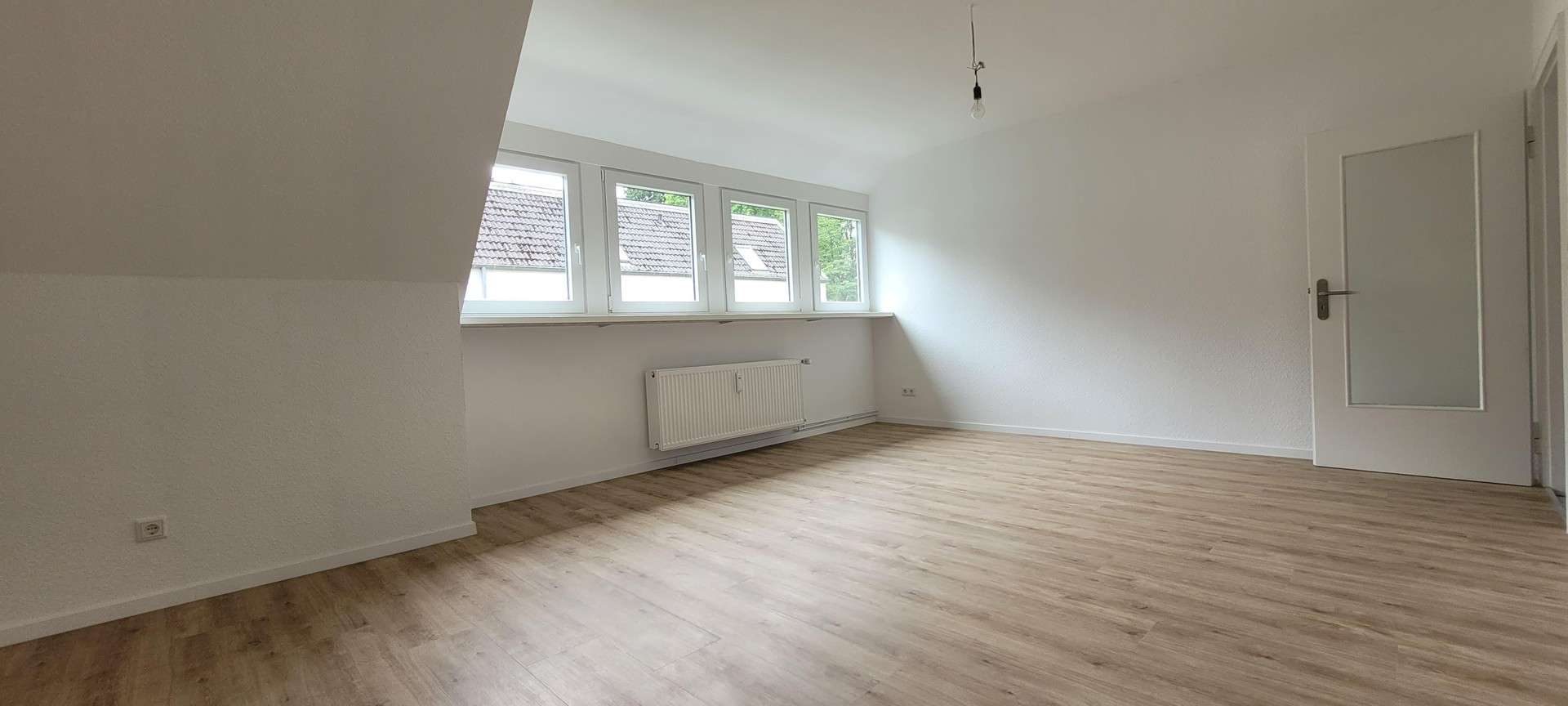 Thumbnail-Wohnung zum Mieten in Wuppertal 730,00 € 78.1 m²