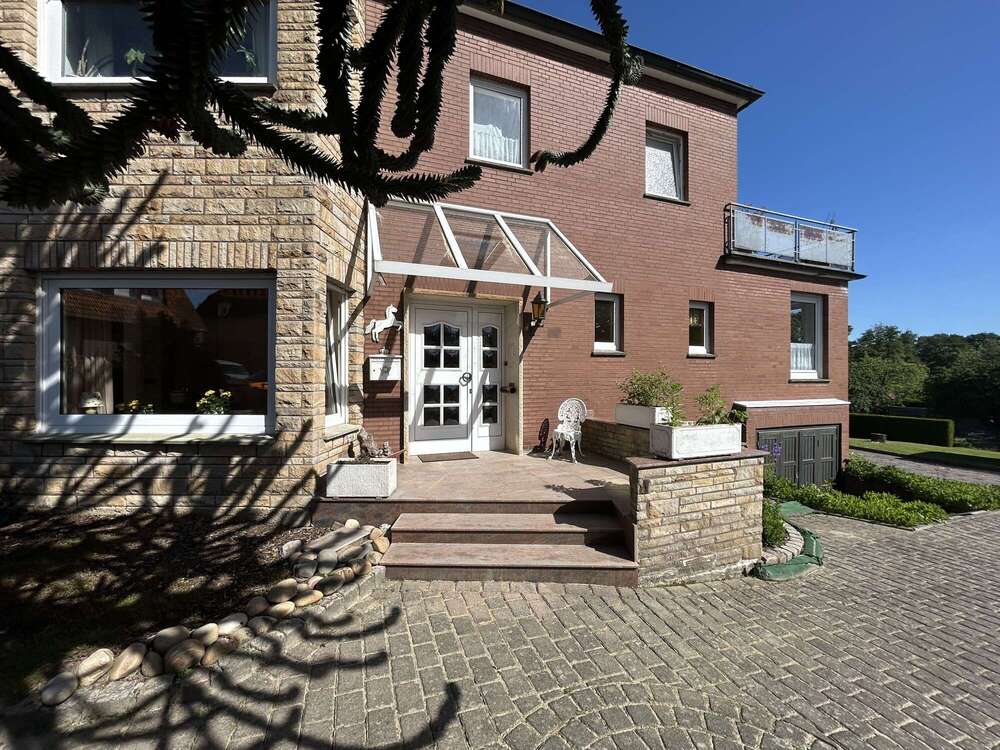 Thumbnail-Haus zum Kaufen in Rheine 385.000,00 € 206.88 m²