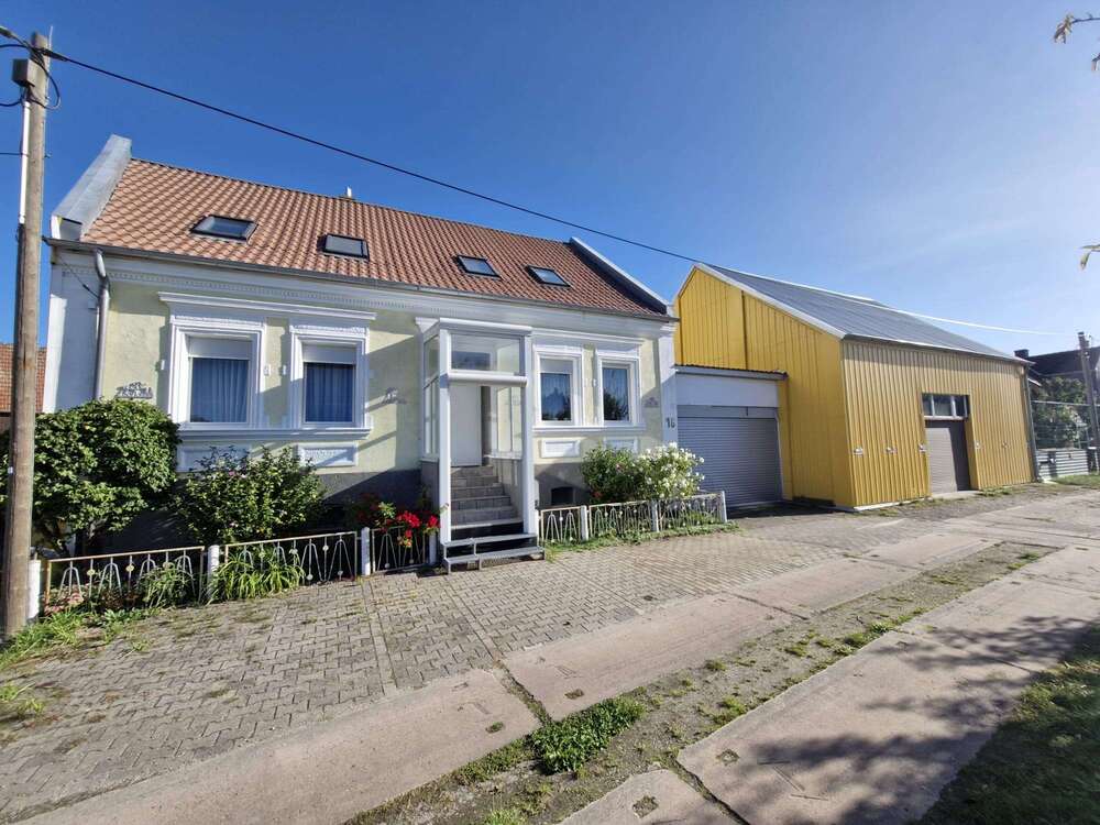 Thumbnail-Haus zum Kaufen in Neubuchholz 139.000,00 € 175 m²