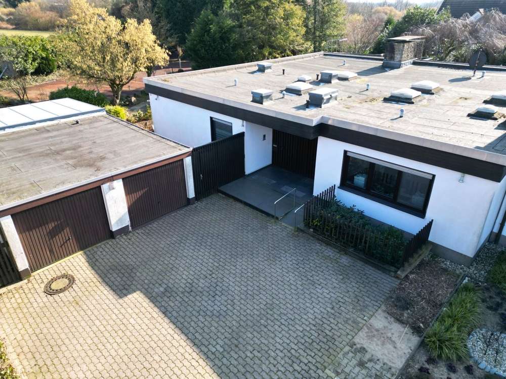 Thumbnail-Haus zum Kaufen in Gladbeck Gladbeck-Butendorf 650.000,00 € 290 m²