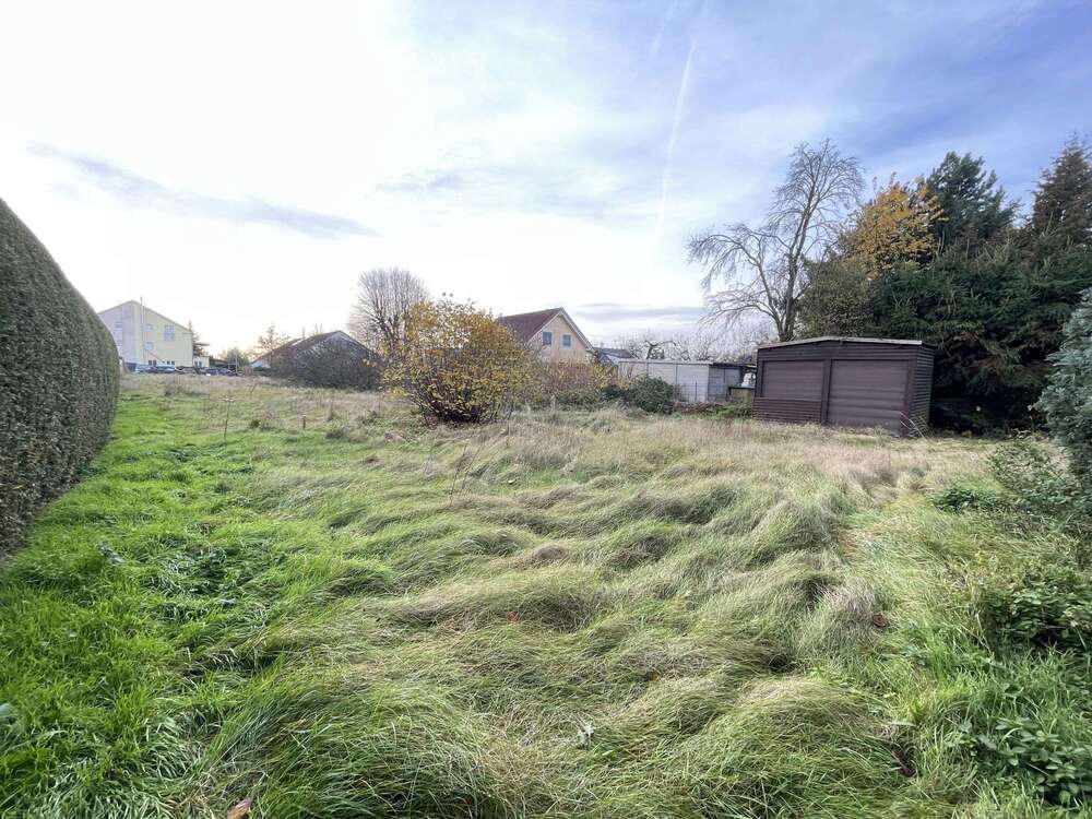 Thumbnail-Grundstück zu verkaufen in Ottendorf-Okrilla 175.000,00 € 753 m²
