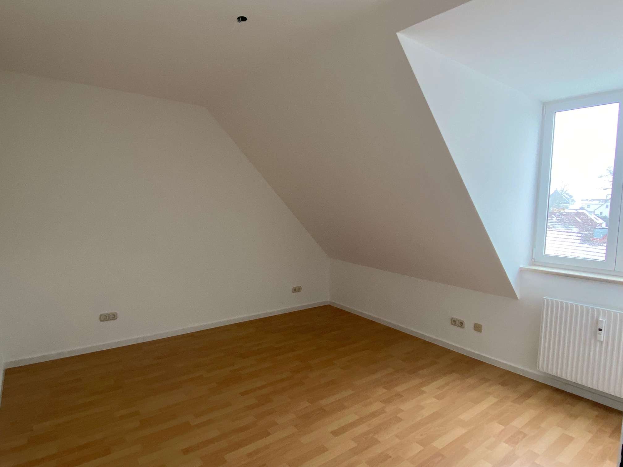 Thumbnail-Wohnung zum Mieten in Chemnitz 445,00 € 82.16 m²