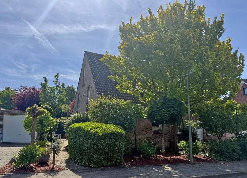 Thumbnail-Haus zum Kaufen in Meerbusch 648.000,00 € 110 m²