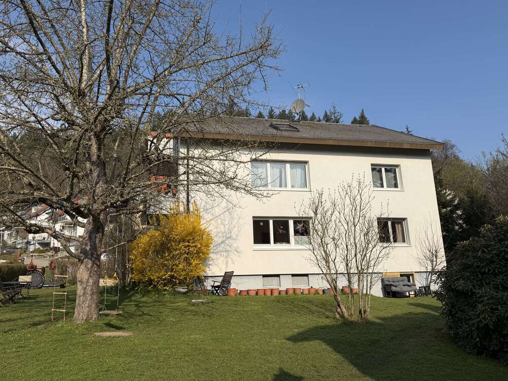 Thumbnail-Haus zum Kaufen in Freiburg 979.000,00 € 270 m²