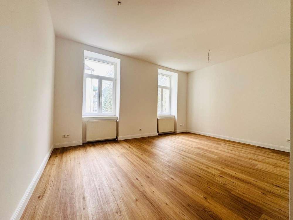 Thumbnail-Wohnung zum Mieten in Leipzig Gohlis-Mitte 1.099,00 € 84.39 m²