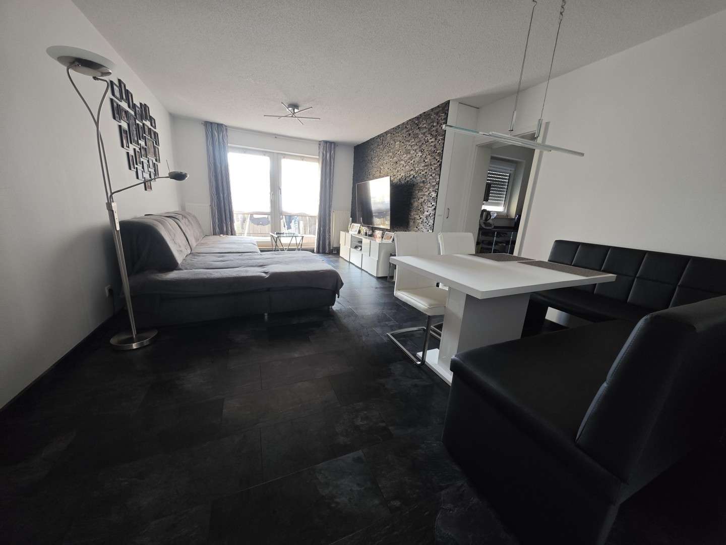 Thumbnail-Wohnung zum Kaufen in Neustadt an der Weinstraße 256.900,00 € 70 m²