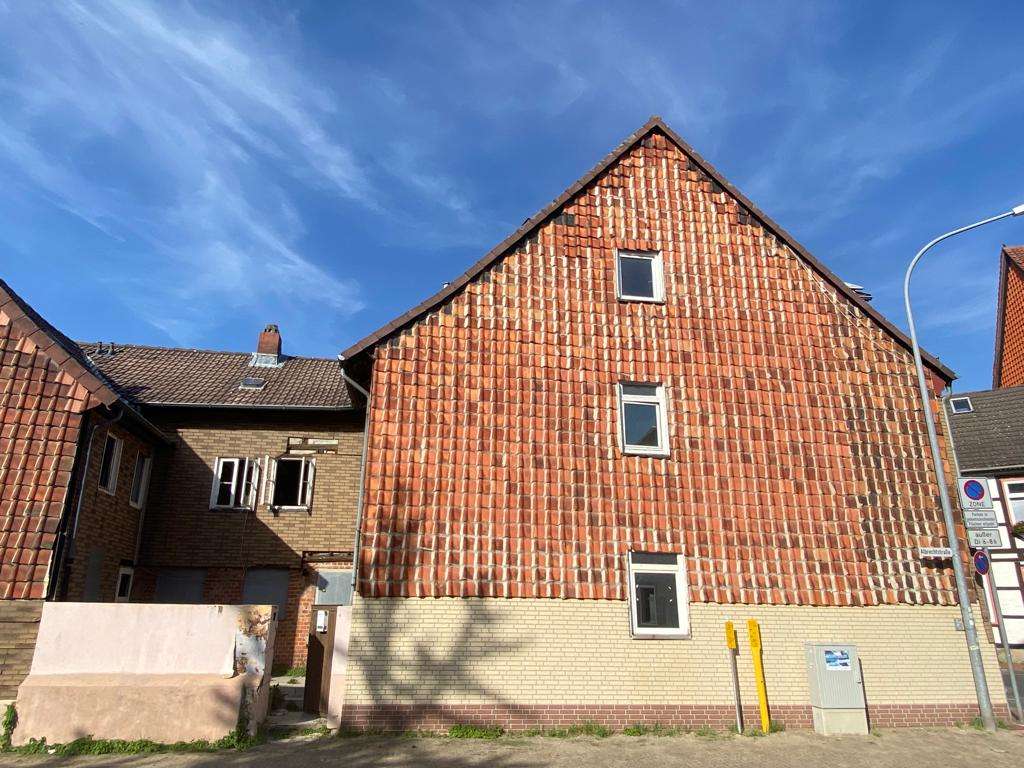 Thumbnail-Haus zum Kaufen in Helmstedt 66.000,00 € 200 m²